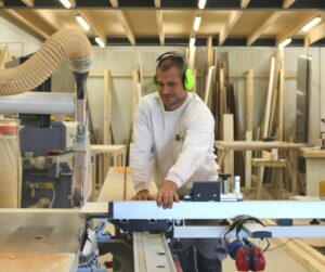 Julian Vane aan het werk